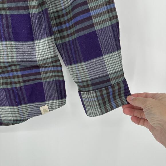LL Bean Shirt Mens Large Purple Green Plaid Button Down Outdoors Hiking Pockets - Picture 4 of 13